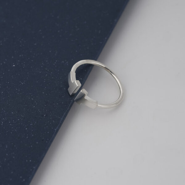 Tiffany T Wire Ring