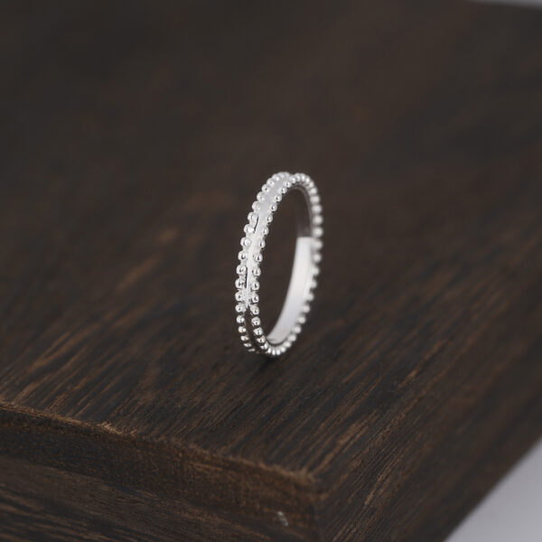 Estelle Wedding Band