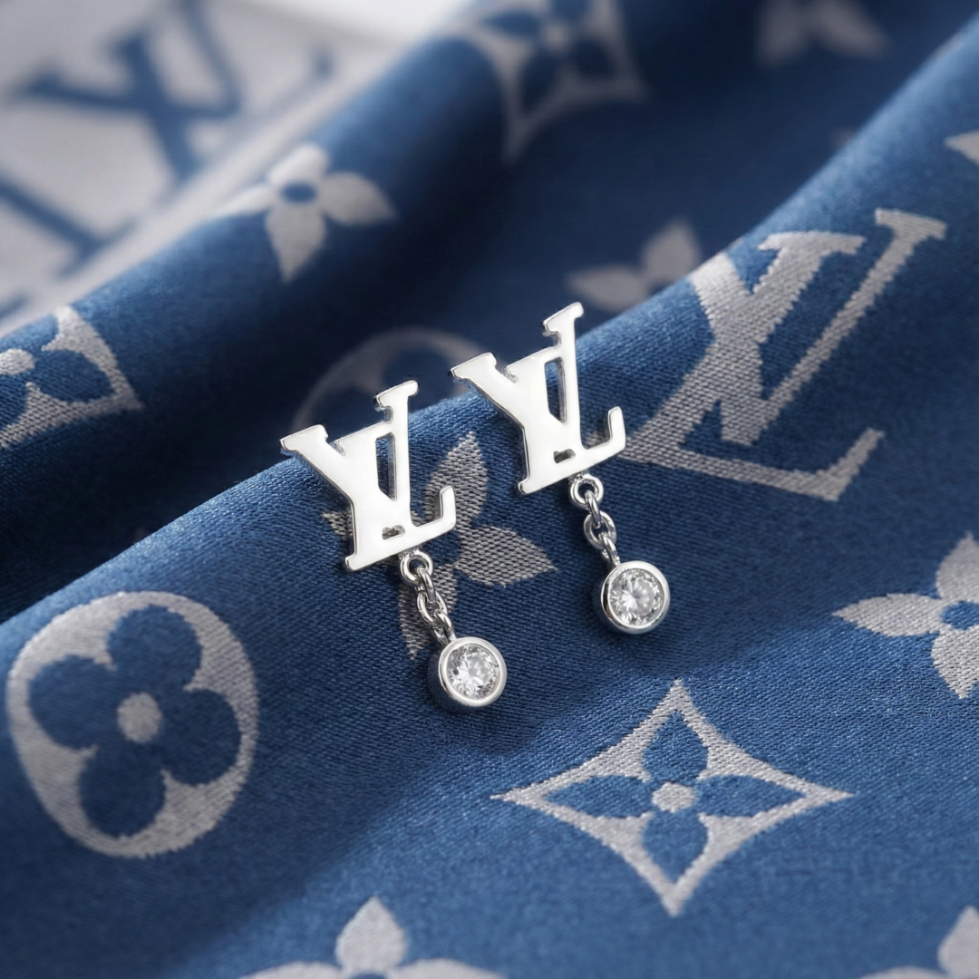 L.V Idylle Blossom Earrings