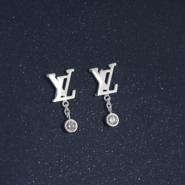 L.V Idylle Blossom Earrings