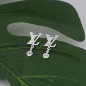 L.V Idylle Blossom Earrings