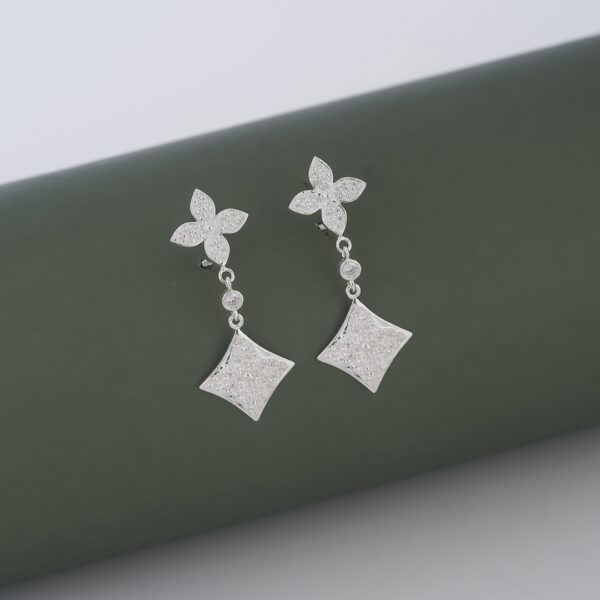 L.V Color Blossom Earrings