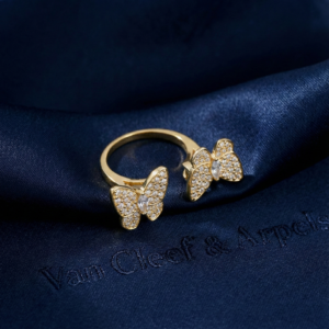 Van Cleef & Arpels, Two Butterfly Between the Finger Ring, Gold Filled